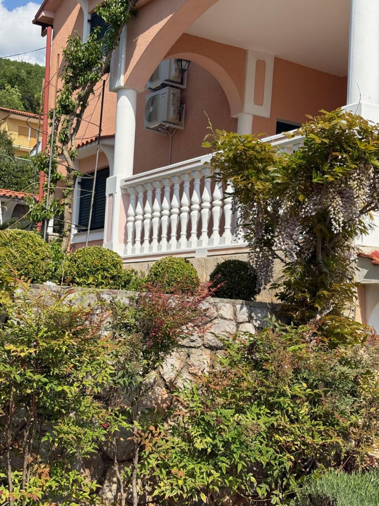 Bed And Breakfast Villa Iris Mošćenička Draga Extérieur photo