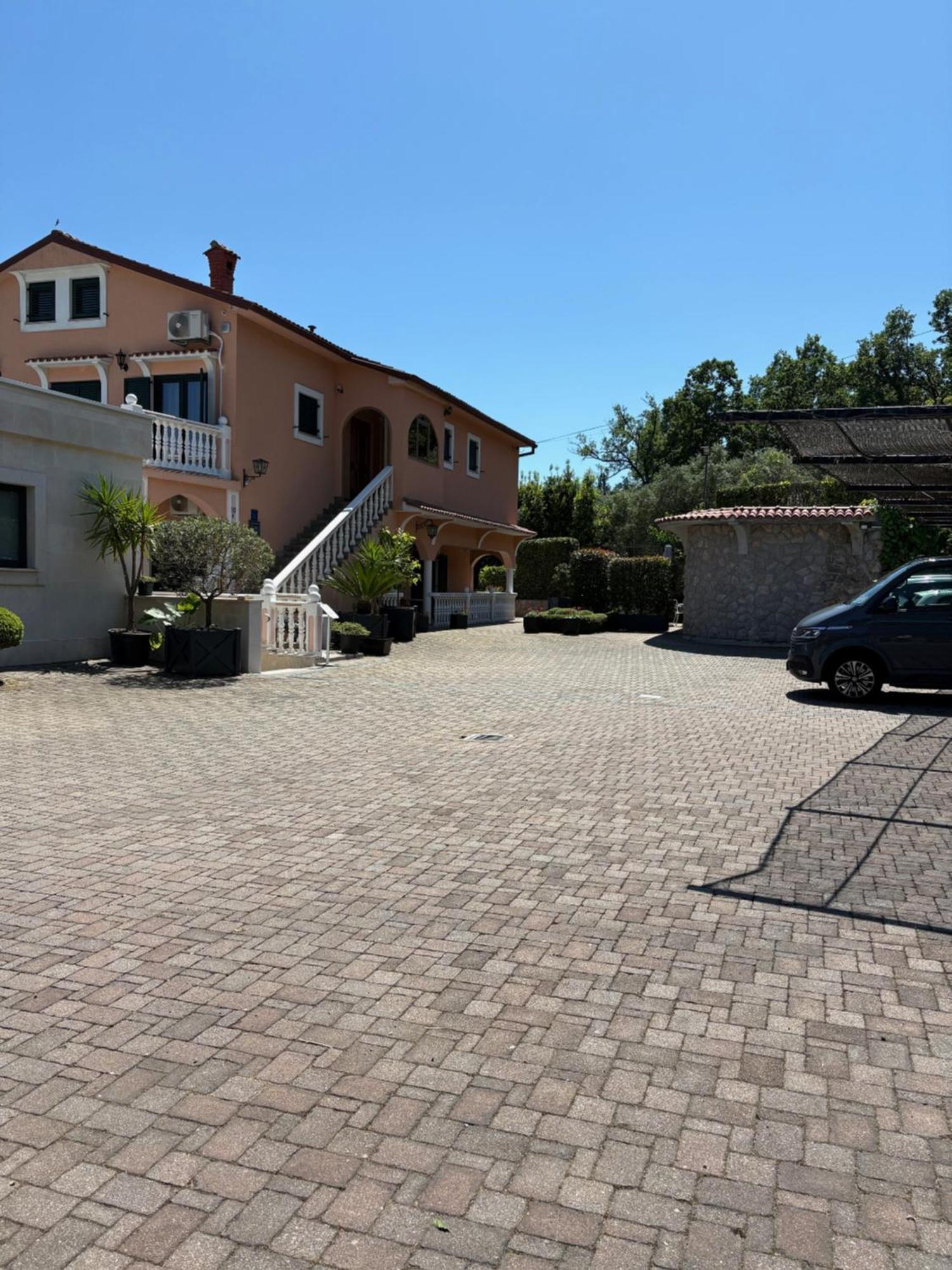 Bed And Breakfast Villa Iris Mošćenička Draga Extérieur photo